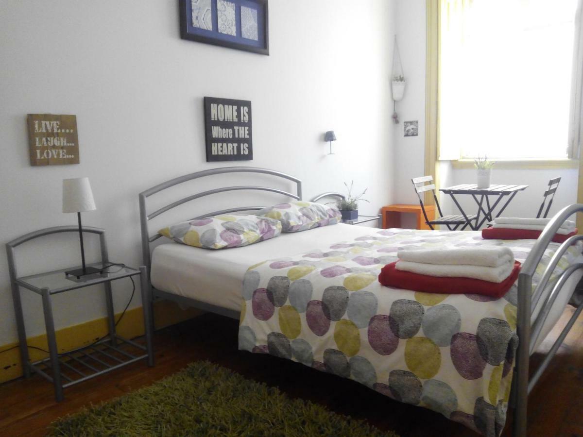 Refuge In Santa Marta Hotel Lisbon Room photo